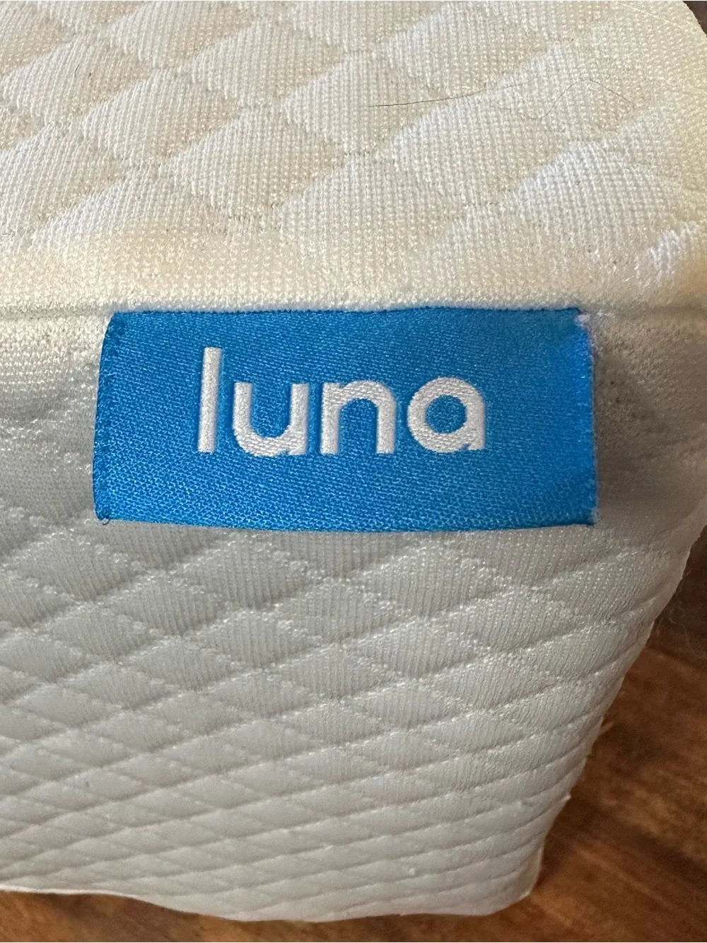 Luna Leg Pillow For Side Sleepers - Back/Hip Pain Relief